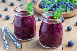 Spinach Almond Blueberry Smoothie