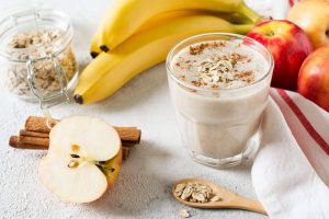 Apple Oatmeal Smoothie for Weight Loss