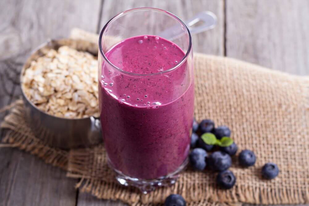 Blueberry Oatmeal Smotthie for Weight Loss