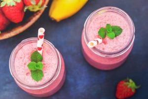 Strawberry Banana Oatmeak Smoothie
