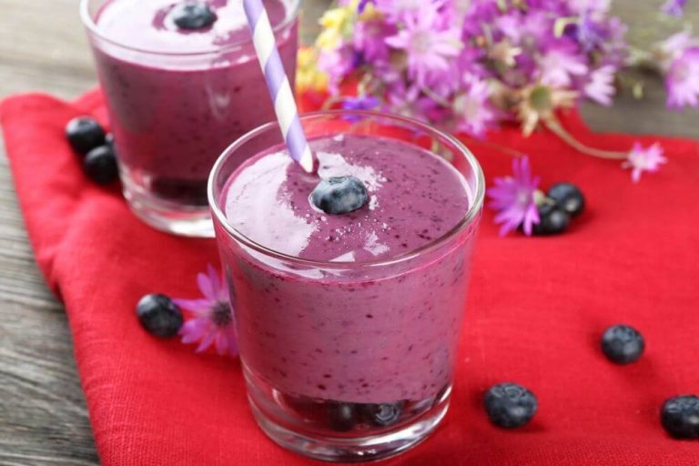 7 Kidney Detox Smoothie Recipes (Kidney-Friendly) | Vibrant Happy Healthy