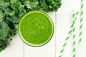 Kale Apple Juice Smoothie